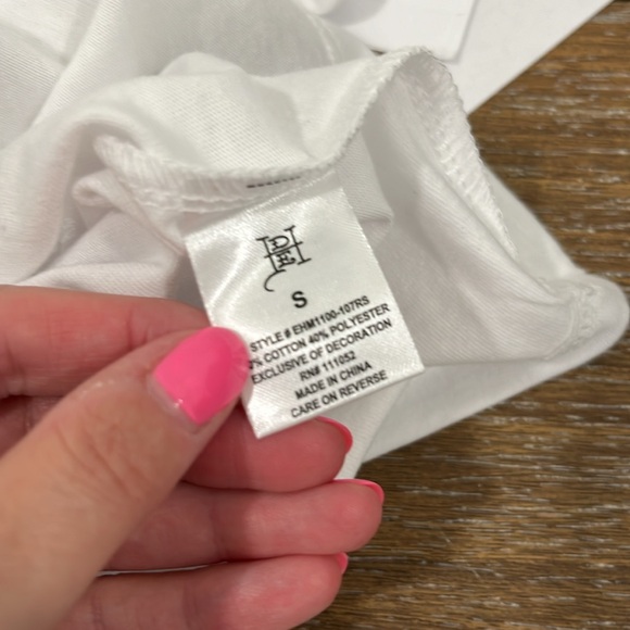 Ed Hardy graphic tee pierced hearts and true love Y2K - Picture 9 of 9